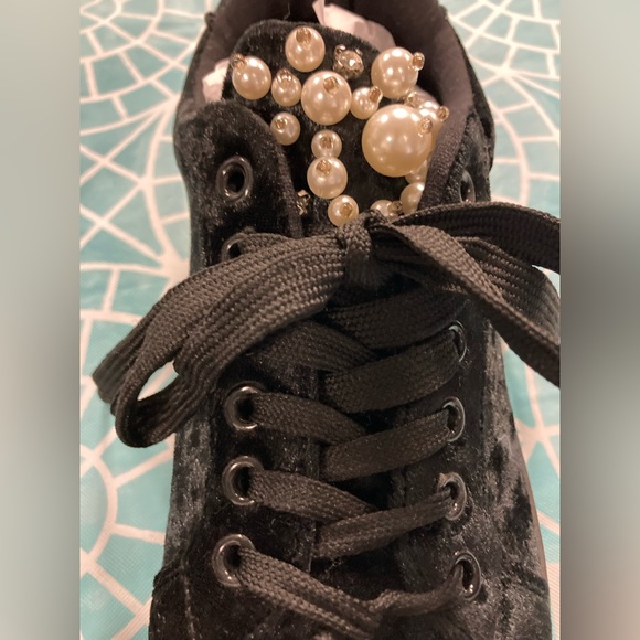 💛TODAY***$10***Qupid black velvet lace sneakers pearl/rhinestones - Picture 2 of 5